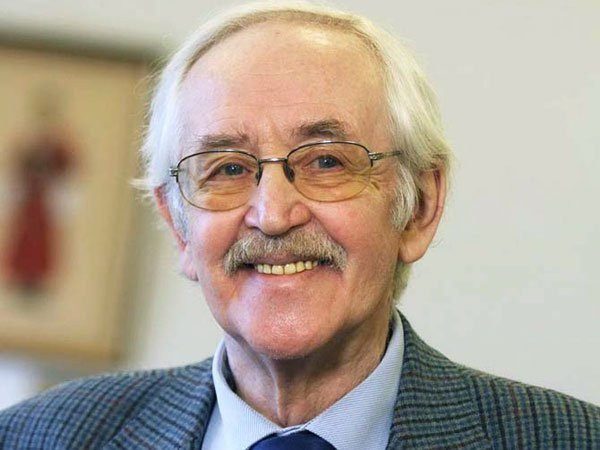 Любимые актёры: Василий Ливанов