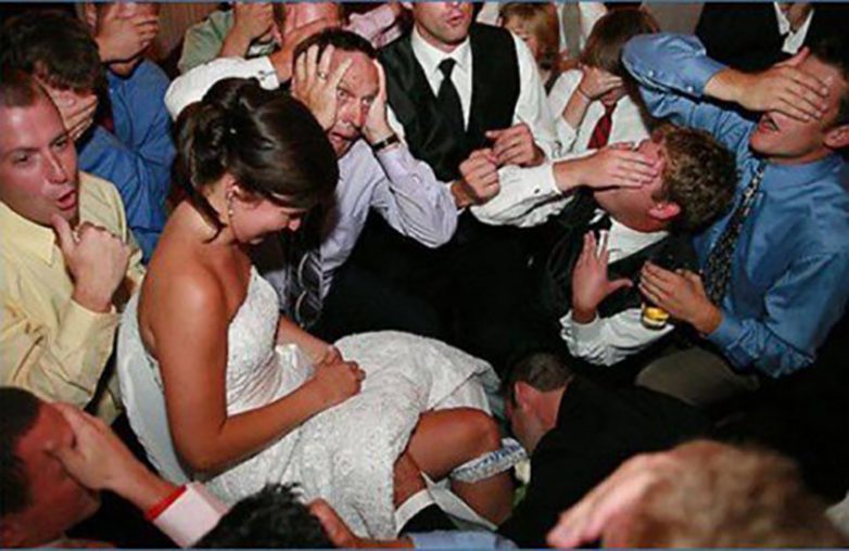 Молодая невеста изменила жениху на свадьбе с его лучшим другом