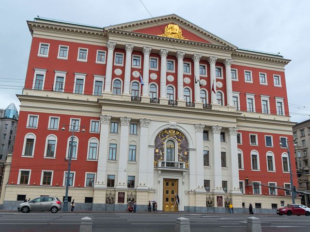 В мэрию Москвы в 11-й раз подали заявку на проведение ЛГБТ - парада