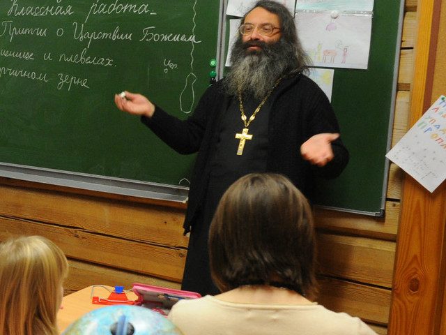 В школах появится курс православия