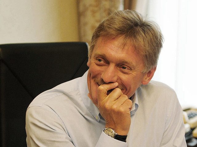 В Кремле не смогли прояснить ситуацию с «мигалкой» Сечина
