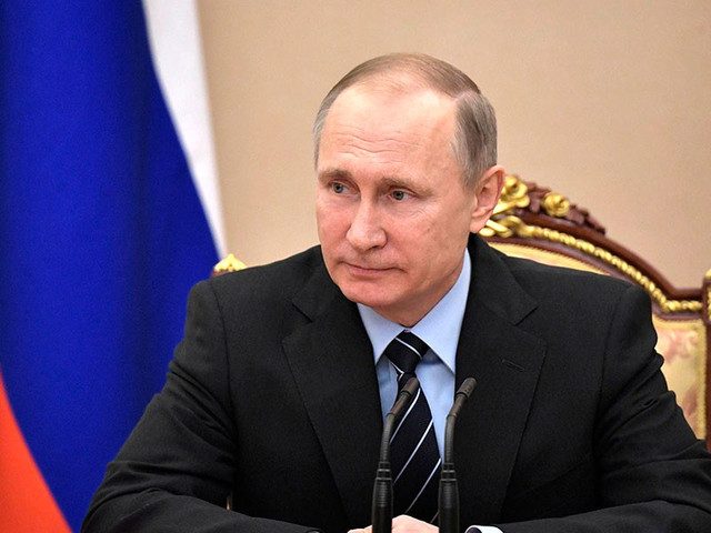 Путин пригласил президента ФРГ Штайнмайера приезжать «в любое удобное время»