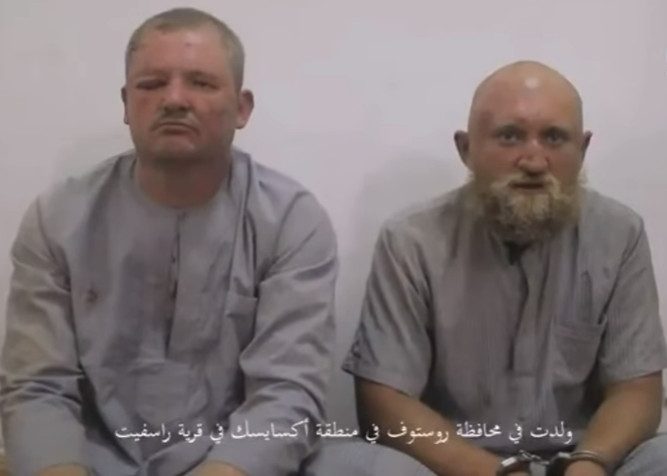 ИГ показала видео с двумя захваченными в Сирии «российскими солдатами»