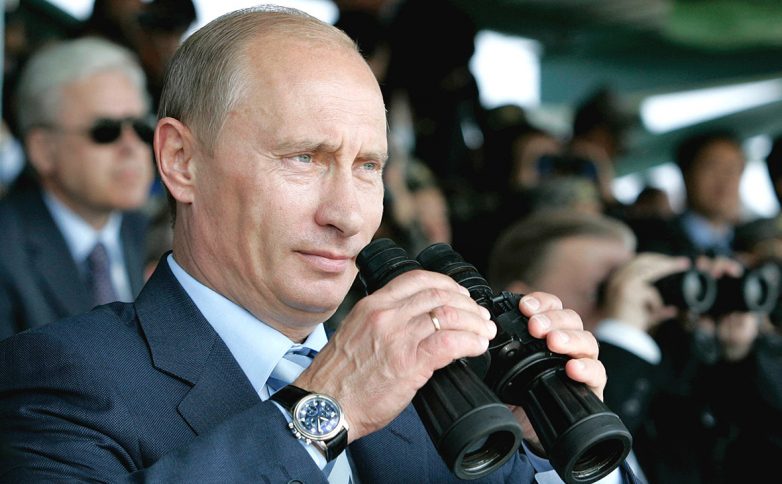 Путин лично запустил 4 баллистические ракеты