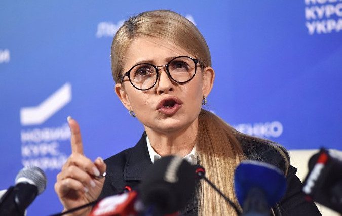 Тимошенко рекомендовала Порошенко задуматься о тюремном сроке вместо президентского