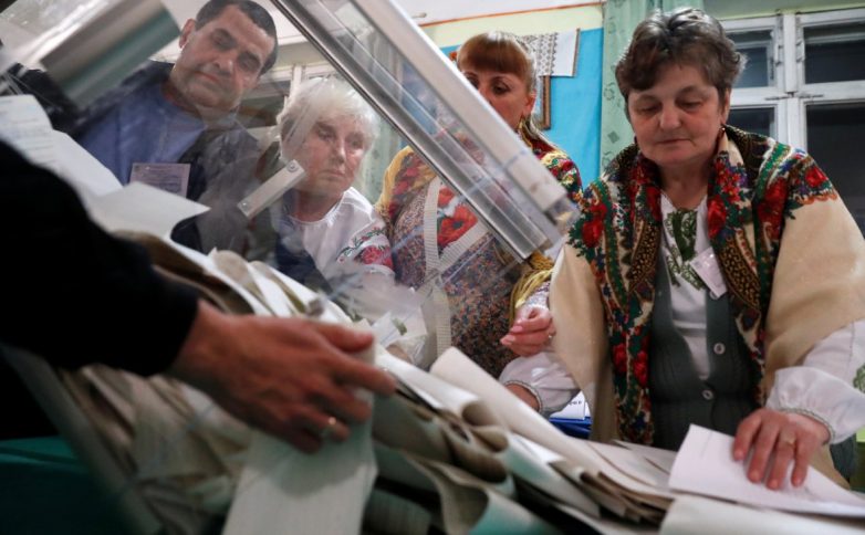 ЦИК Украины обнародовал результаты подсчета более 30% голосов