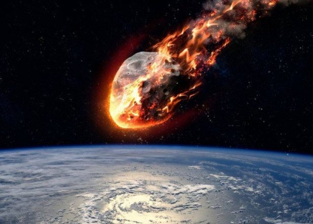 Астероид размером с челябинский метеорит летит к Земле
