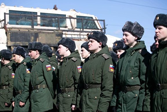 Почему солдаты армии России умирают от болезней и кончают жизнь самоубийством?