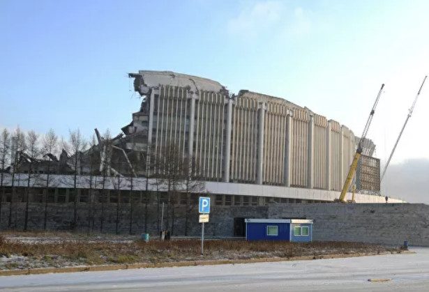 В Петербурге произошло обрушение крыши спортивно-концертного комплекса
