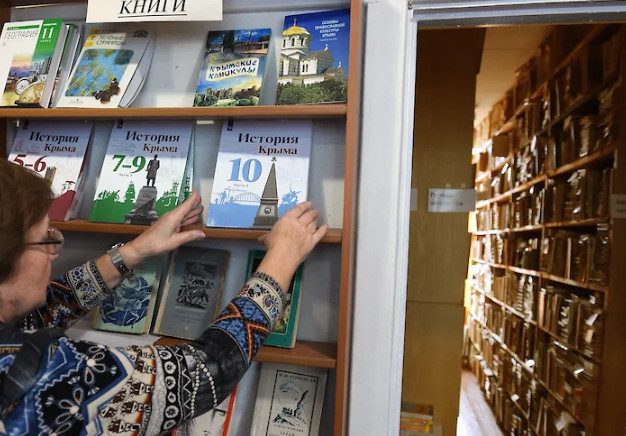 В школы Крыма вернулся скандальный учебник с вырезанной главой о коллаборационизме