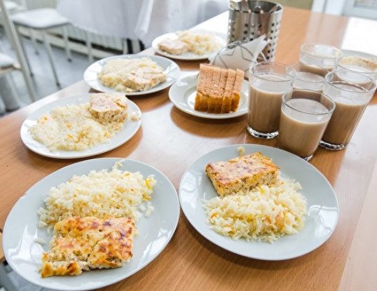 Из-за эпидемии коронавируса в Госдуме организовали доставку еды для депутатов