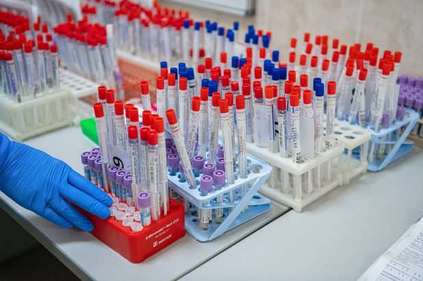 Российская вакцина от COVID-19 прошла неофициальные испытания