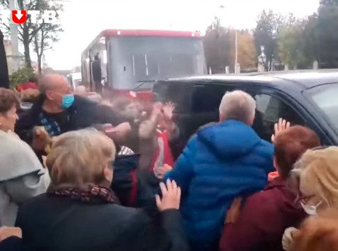 Милиция Минска применила светошумовые патроны и слезоточивый газ против пенсионеров