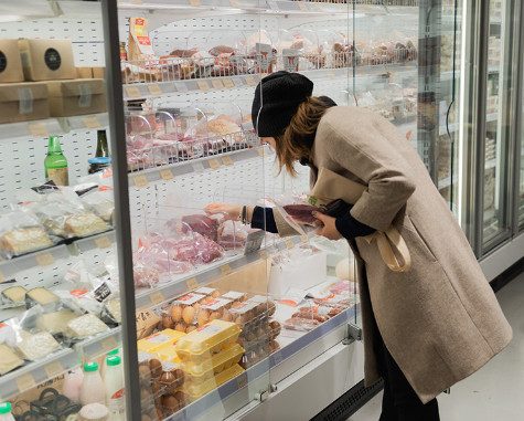 С полок магазинов могут исчезнуть дешевые продукты из-за вмешательства государства