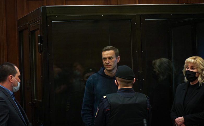 Суд по делу Навального и реакция на него
