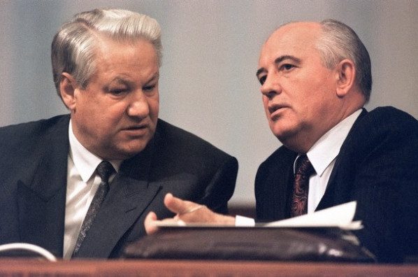 Назарбаев рассказал о ссоре Горбачева и Ельцина после подписания Беловежских соглашений