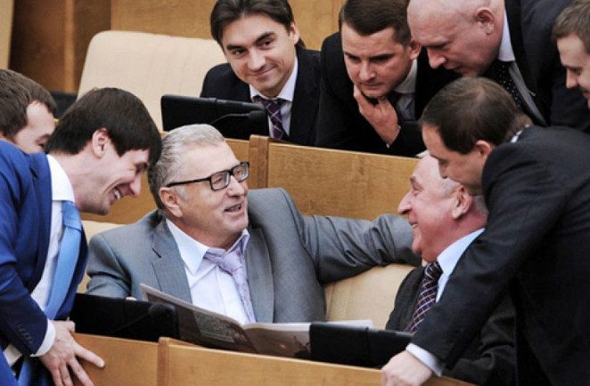 Депутаты Госдумы в феврале будут работать всего 3 дня, но получат зарплату в 470 тысяч рублей
