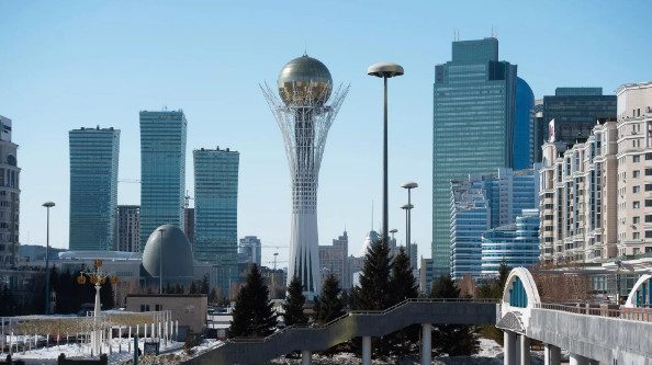 Казахстан ужесточил правила въезда иностранцев в страну