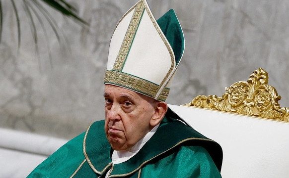 Папа римский призвал Россию продолжить участие в зерновой сделке