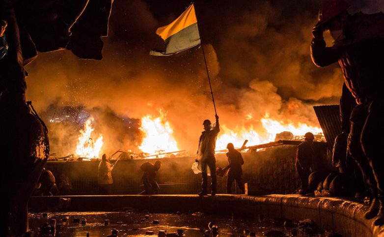 Киев признаёт ложной версию о российских снайперах на Майдане в 2014 году