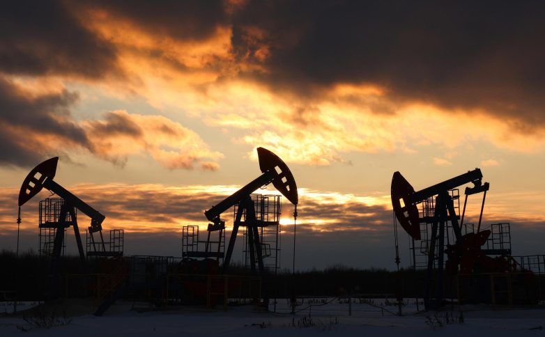 ОПЕК и МЭА рекордно за 16 лет разошлись в прогнозе спроса на нефть