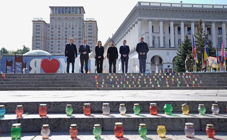 Киев заявил о готовности к перемирию на 30 дней после встречи коалиции