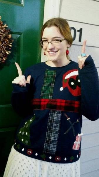 Прикольные рождественские свитеры