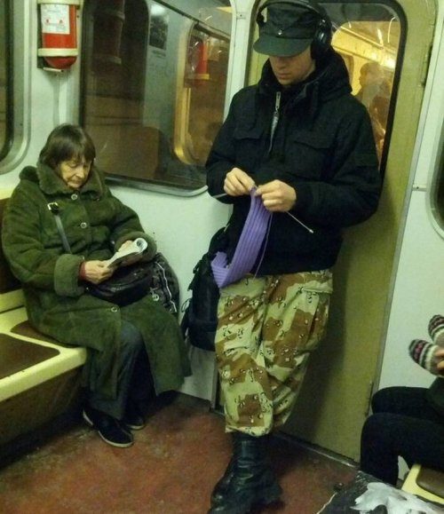 Прикольные пассажиры из метро