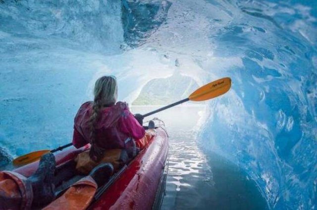 Вечерний выпуск. Подборка картинок