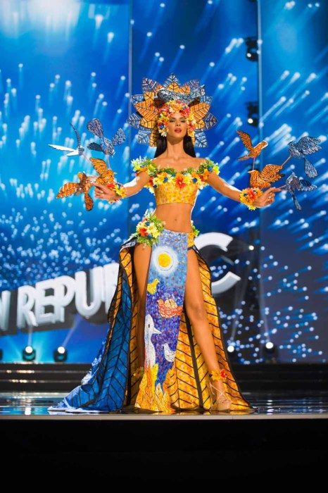 Самые яркие и необычные национальные костюмы с конкурса &quot;Мисс Вселенная-2017&quot;
