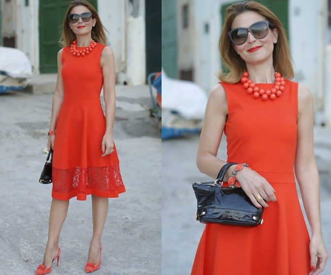 20 ослепительных платьев в оранжевом цвете