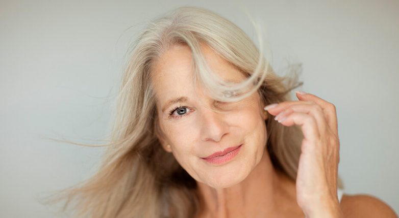 Привычки в уходе за волосами, с которыми лучше расстаться после 40 лет
