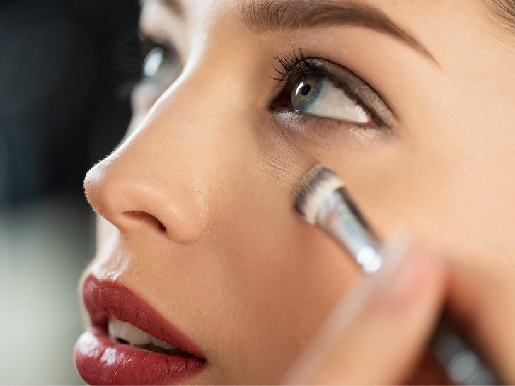 Ошибки летнего макияжа, которые вредят здоровью кожи