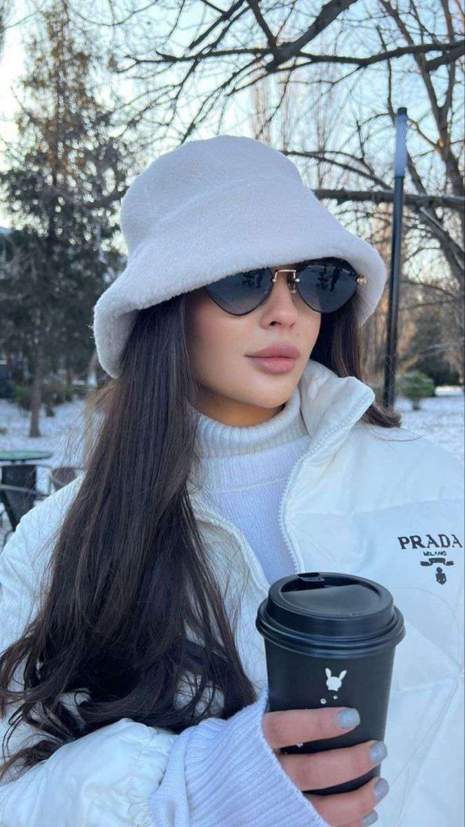 3 трендовых головных убора этой осени