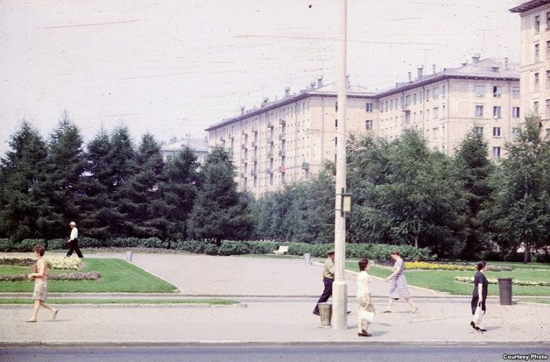Загадочные фото 1963 года: сцены из советской жизни