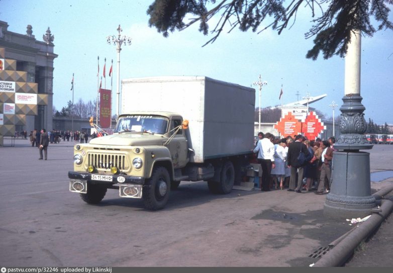 Прогулка по Москве 1982 года