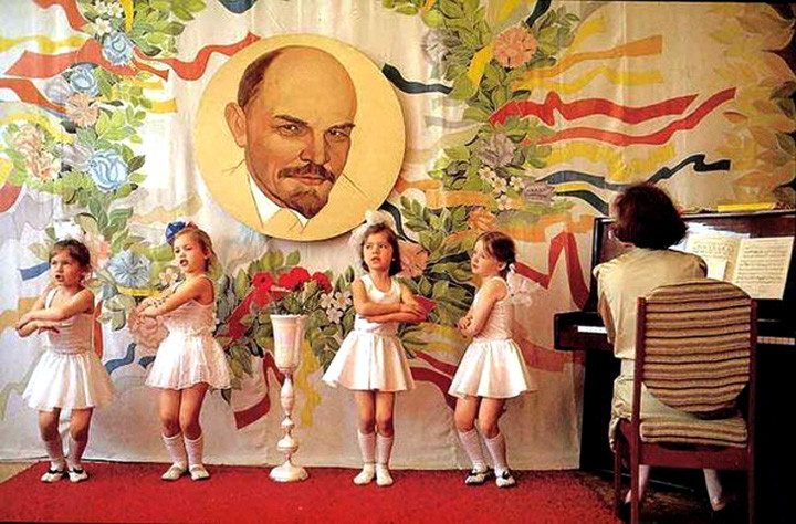 Вспоминая советские детсады