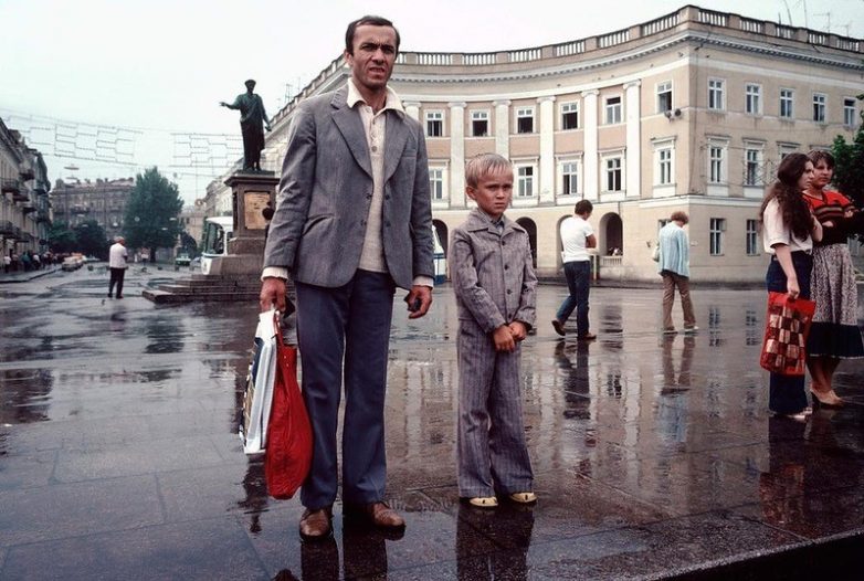 1981 год в цветных фотографиях