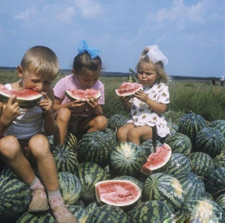 20 ностальгических фотографий из советского детства