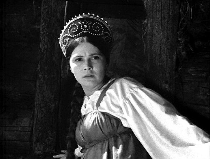 Принцессы, королевы и просто красавицы советского кино