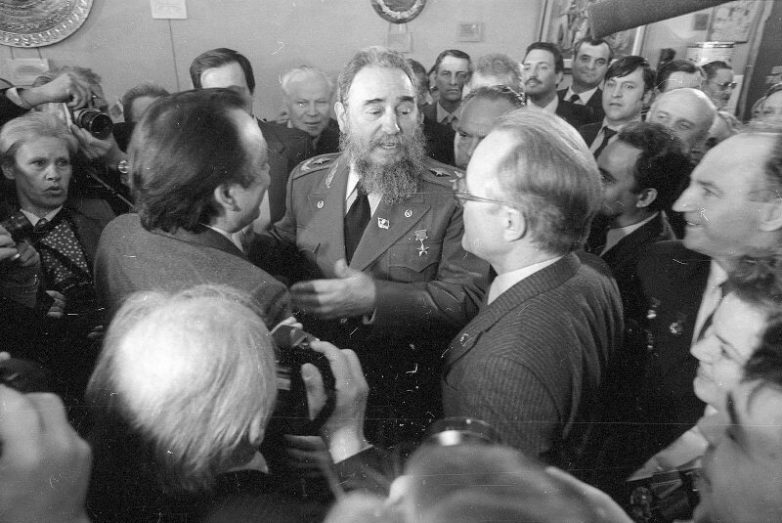 Знаменитые и простые люди советской эпохи