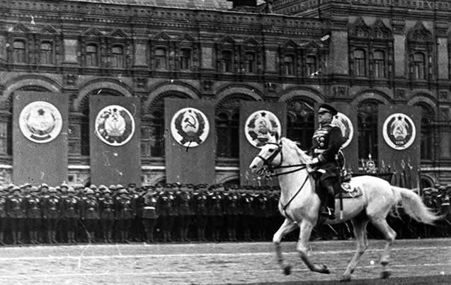 Первый Парад Победы на Красной площади