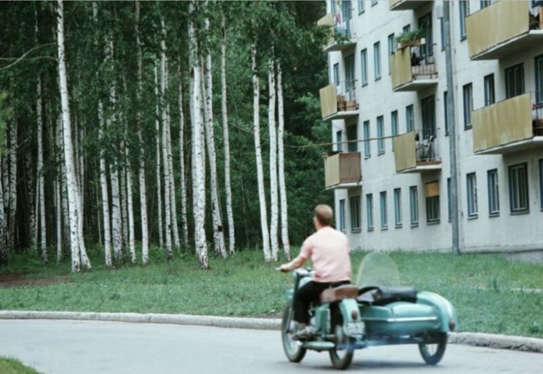 Красочные моменты советской жизни