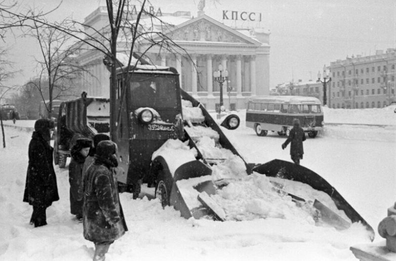 Снегоуборочные машины из СССР