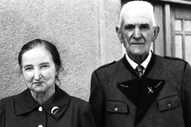 Как мать гитлеровских солдат спасла советских офицеров