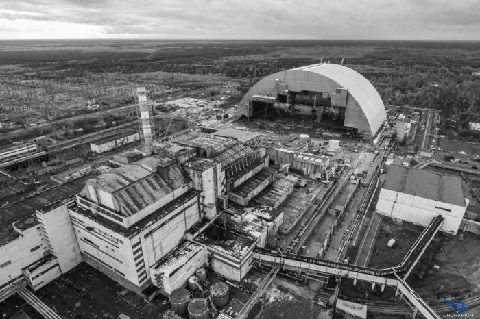 Почему Чернобыль стал зоной отчуждения, а в Хиросиме и Нагасаки и теперь живут люди?