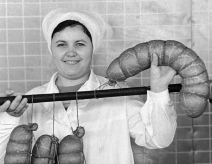 Почему знаменитая колбаса по 2,20 называлась именно «Докторская»?