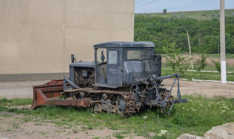 Лучший советский трактор