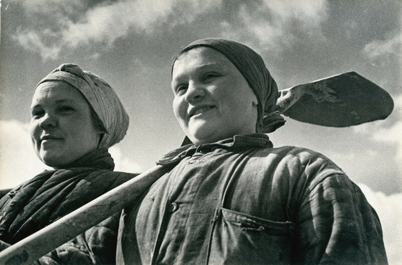Рабочие красотки Советского Союза