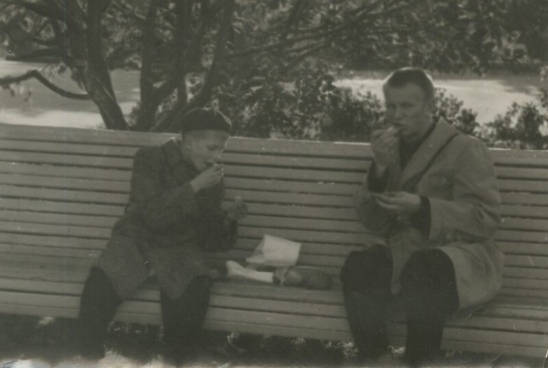 Городские и Деревенские. Фото советской молодёжи 60-х годов